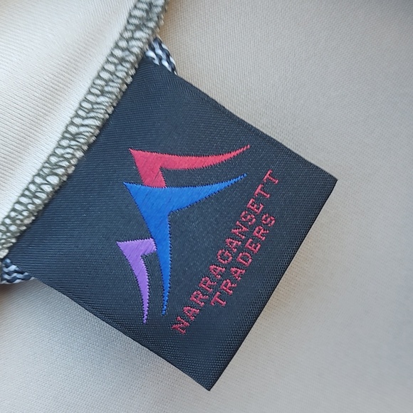 Tan Pullover** - Picture 7 of 10